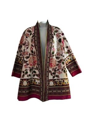 Natori x Disney Alice Through The Looking Glass Kimono